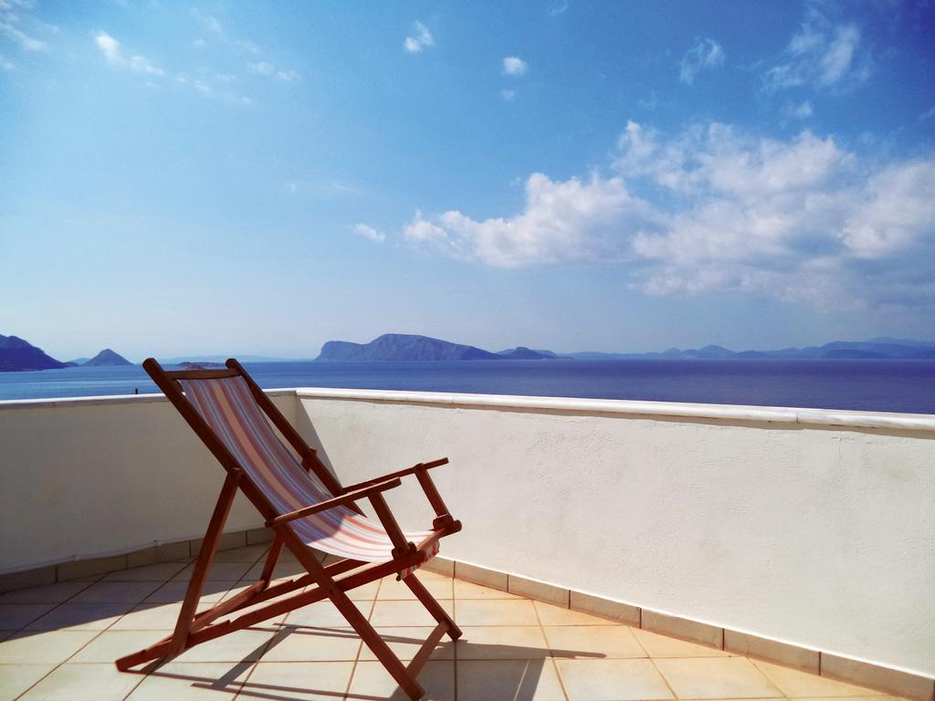 Vlichos Studio Apartment Hydra  Kamer foto