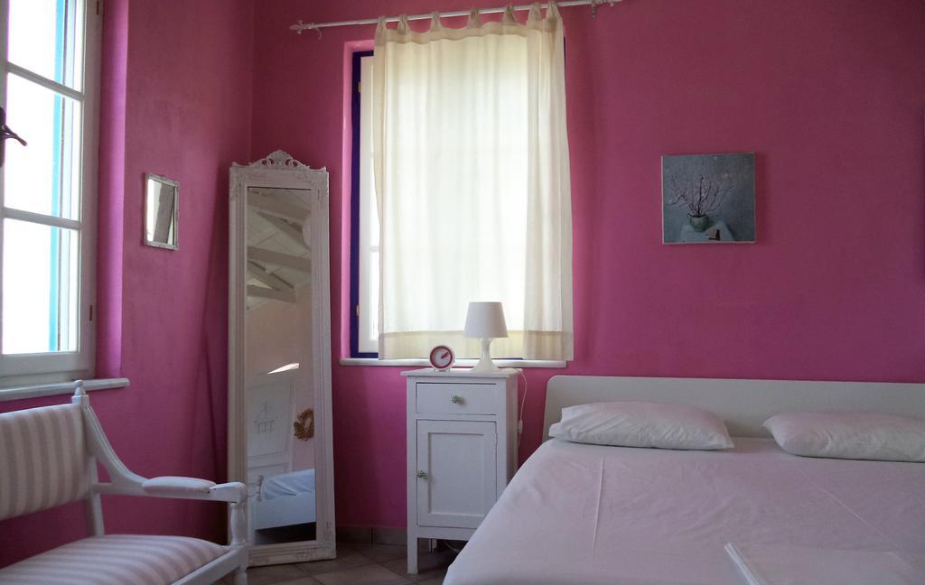 Vlichos Studio Apartment Hydra  Kamer foto