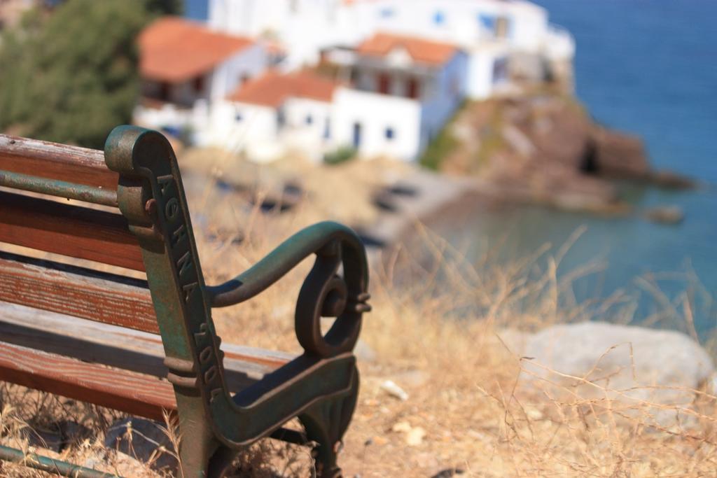 Vlichos Studio Apartment Hydra  Buitenkant foto